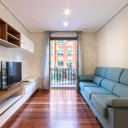 Apartamento En Indautxu بلباو المظهر الخارجي الصورة