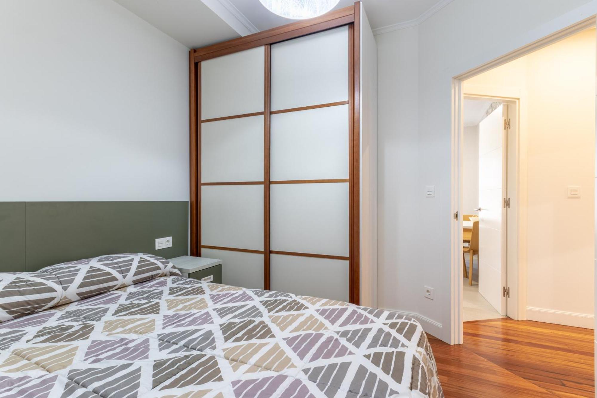 Apartamento En Indautxu بلباو المظهر الخارجي الصورة