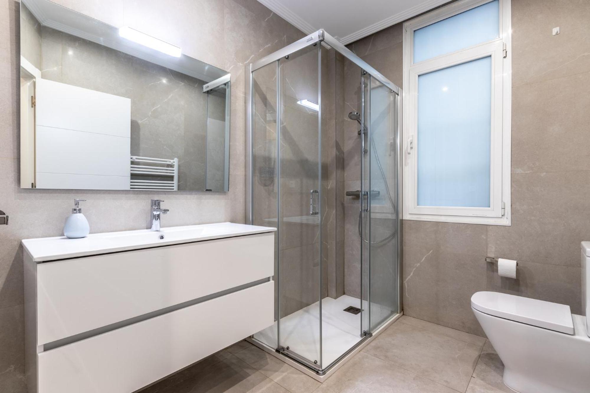 Apartamento En Indautxu بلباو المظهر الخارجي الصورة
